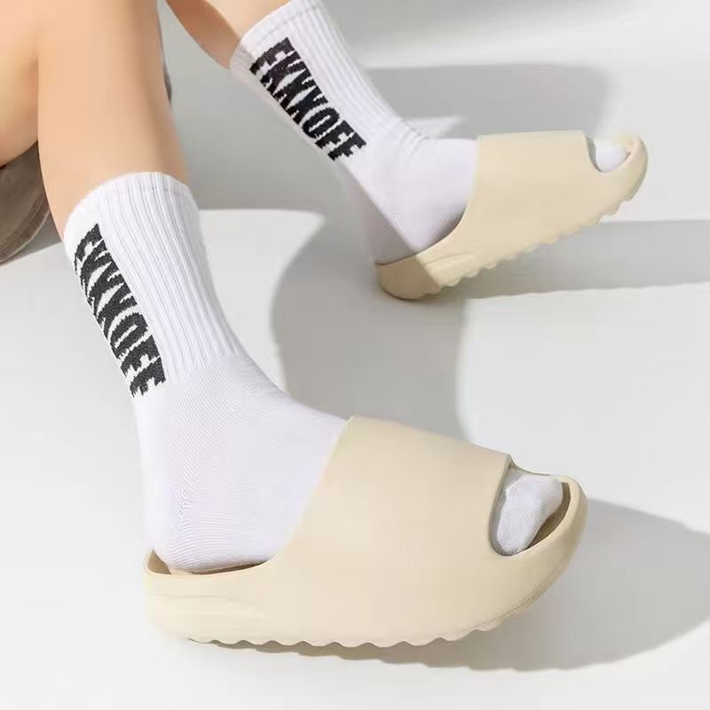 EVA Soft Thick Soled Slippers  - Home Bathroom Wear 评论和价格